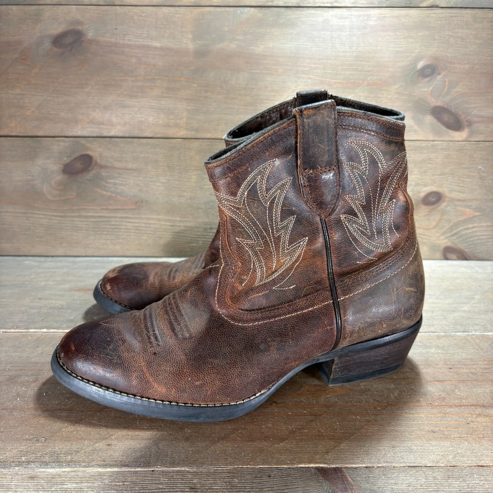 Ariat Billie Womens size 6.5 shoes Brown Leather Side Zip Western Ankle boots